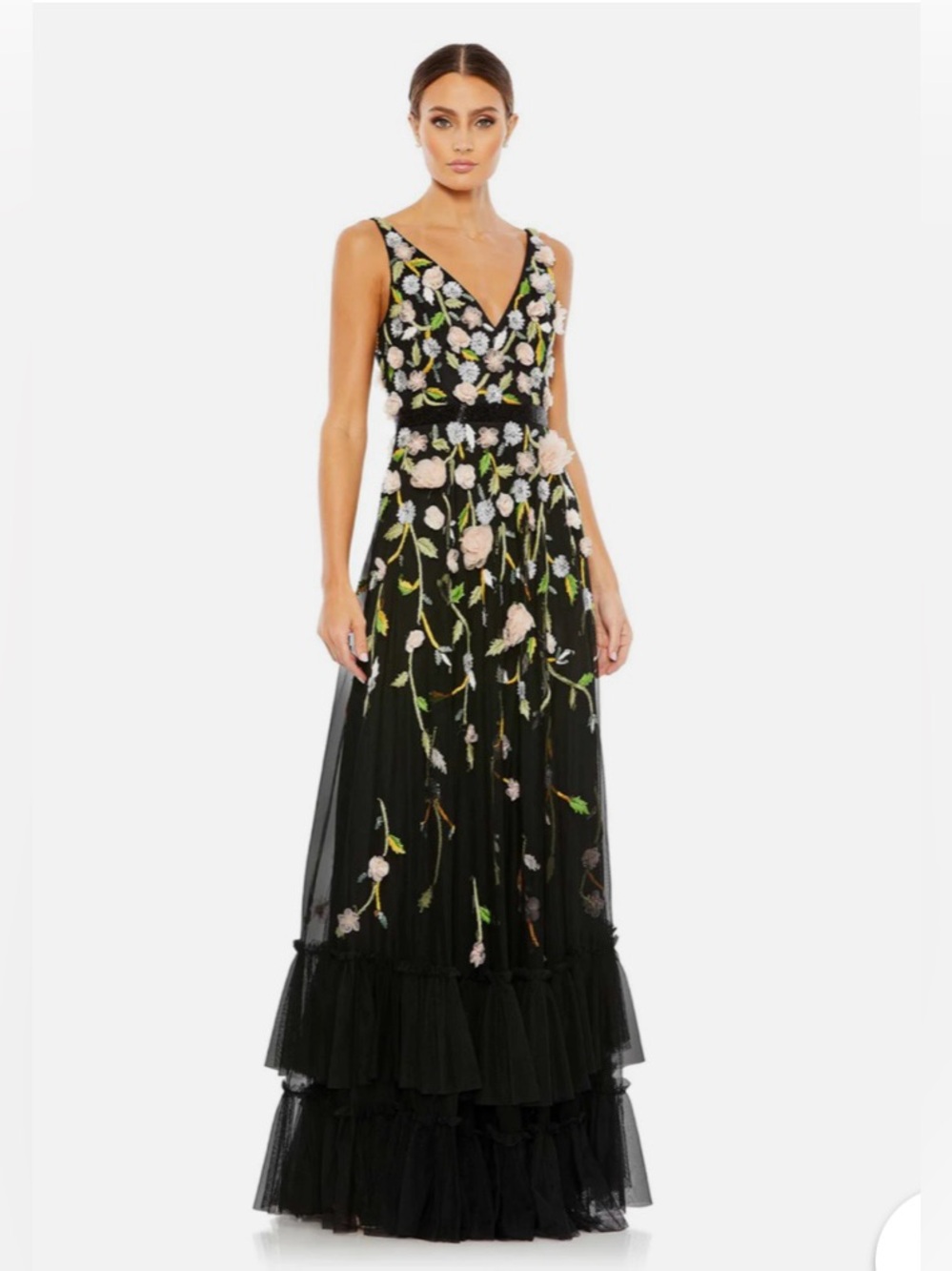 NWT Mac Duggal Black Gown with Floral Beading & Embroidery - Size 18